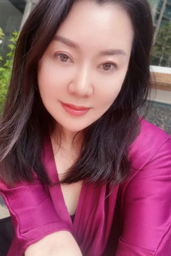 五十岁以后才明白：1、千万不要和亲人较劲，不管是父母、伴侣、还是子女，他们都