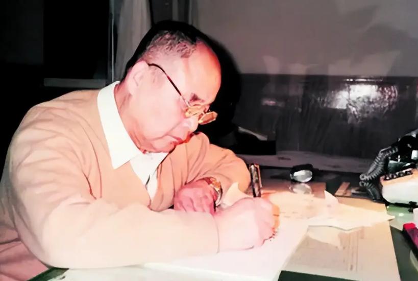 1970年，毛主席点名中央政治局候补委员、中共安徽省委第一书记、南京军区副司令员