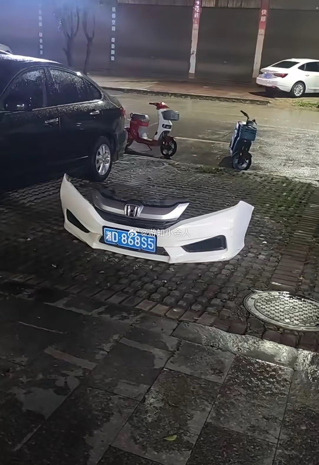 车走了，好像啥部件没有跟上