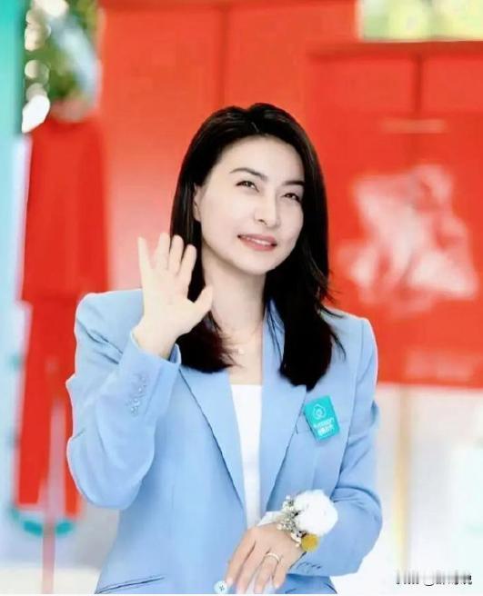 人民日报采访这次，郭晶晶只字未提全红婵，却给全红婵提了个醒！谁没被郭晶晶与全