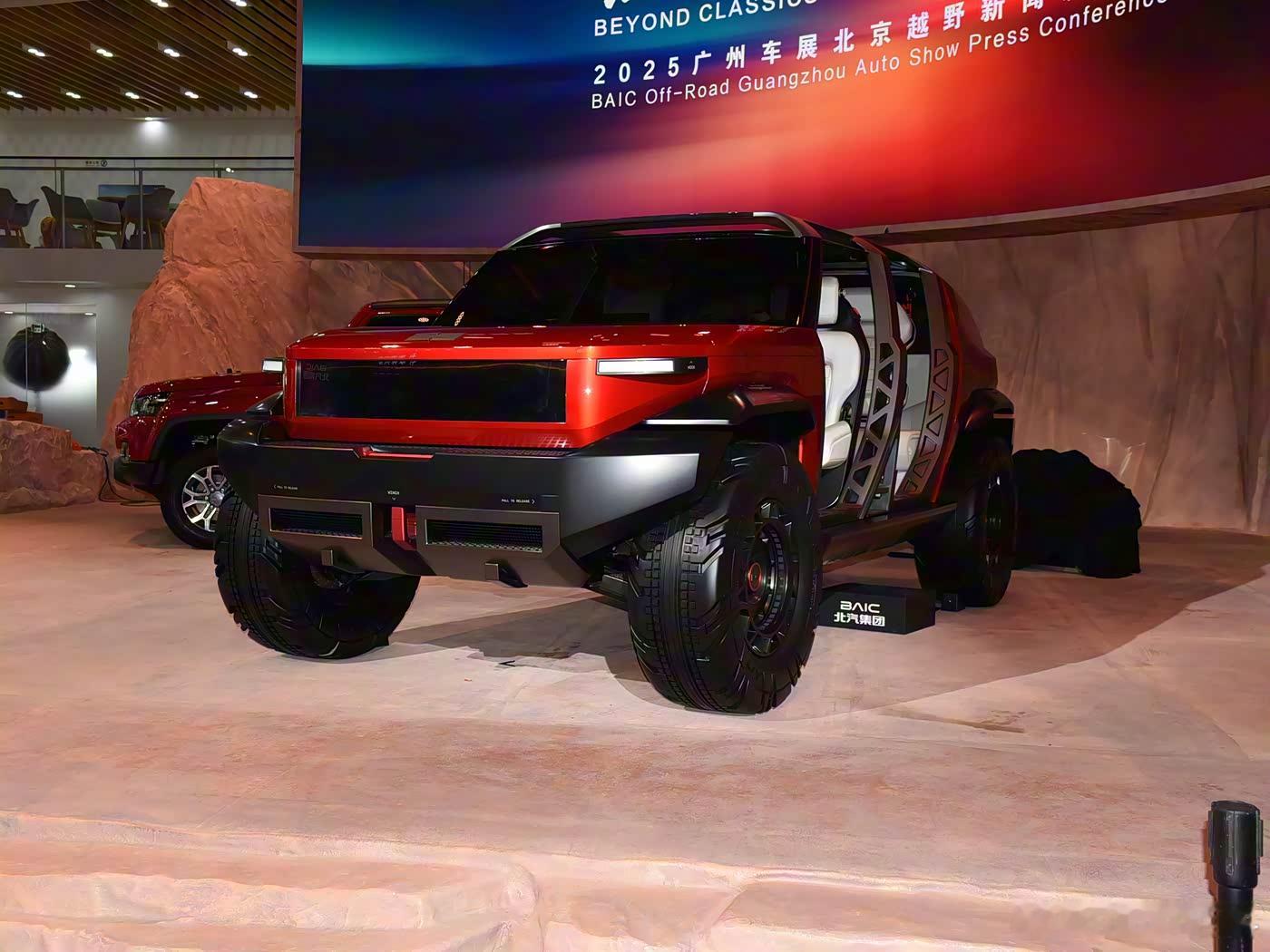 2025广州车展热闹已过，聊聊某些车，说说真心话首先这届车展的热度，肉眼可见断