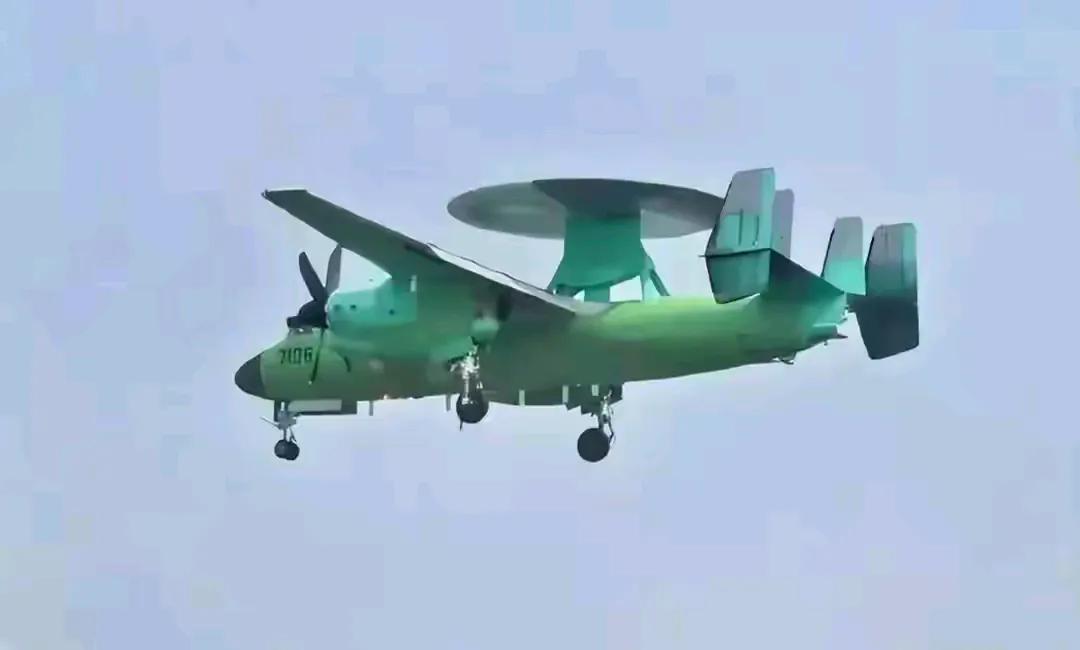对标美国航母上的六大件，我们还缺啥？F35C战机、FA-18E/F战机、EA-1
