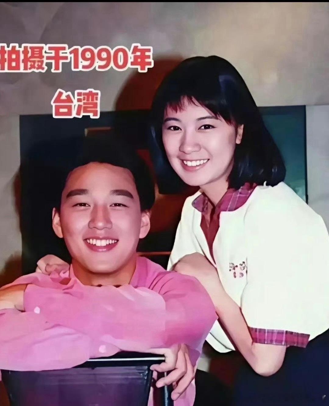 他们两个没能在一起真的是可惜了，太般配了。第一张我还以为是郭麒麟呢