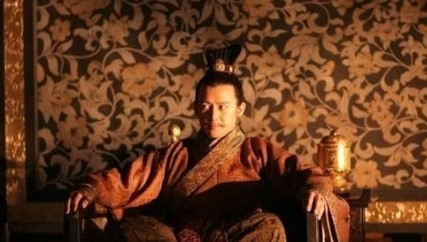 长孙皇后带的李承乾帅气，聪明，孝顺，好学，能干，名声好，14岁就可以监国，对李世