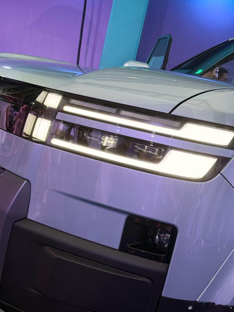 钛7EV闪充版，没有了充电焦虑的方盒子，你看好吗？方程豹钛7ev闪充版上市发布会