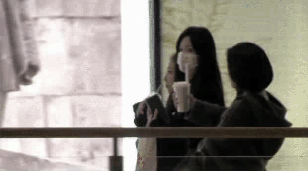 綦美合和欧阳娜娜22年左右的时候还和好了，这时候欧阳娜娜已经谈了新男友，綦美合也