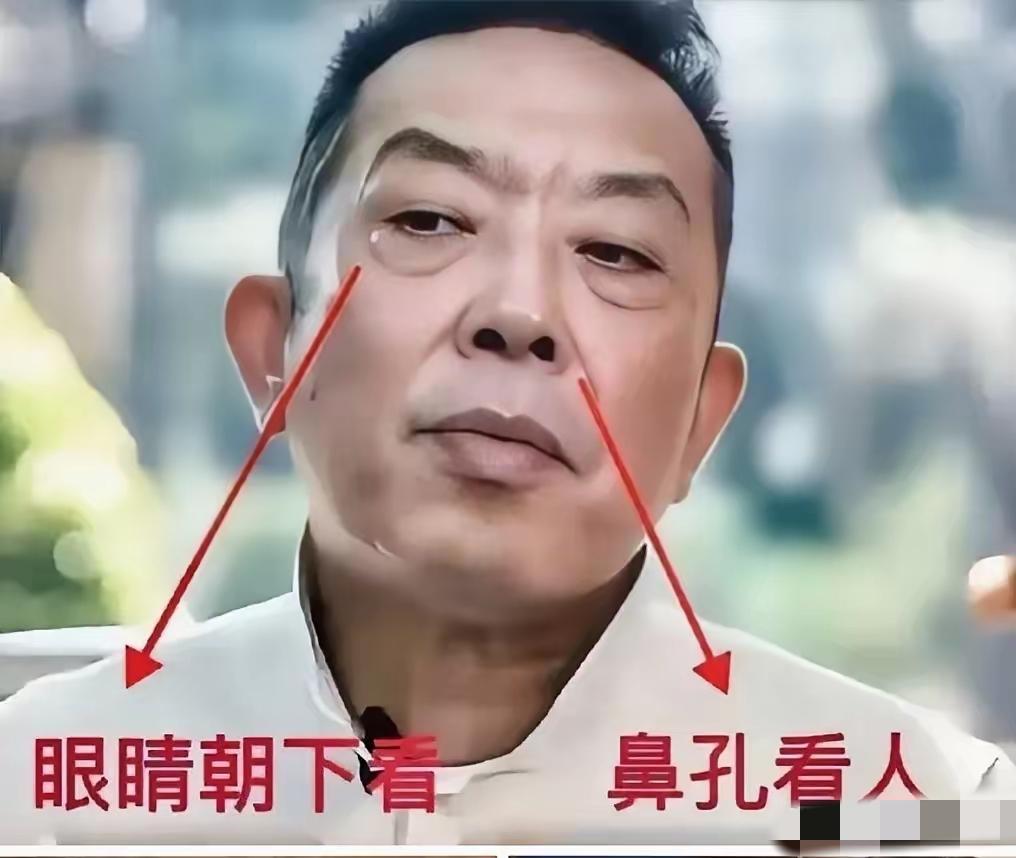 罗永浩和贾国龙这场战争的根本在于：贾总压根瞧不起罗永浩！是的，瞧不起罗永浩！这