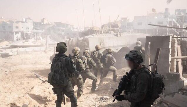 4月14日这一天，中东的风突然变了向。俄罗斯外长拉夫罗夫抵华，两天的正式访问刚拉