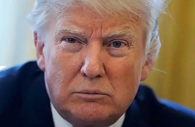 特朗普不是永久的总统，说难听点，只要他下台，立马啥也不是！特朗普今年已经80