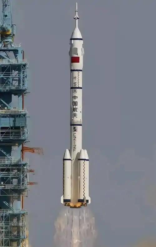 就在昨天，中国官媒正式宣布，2月11日，据中国央视新闻报道：中国长征十号