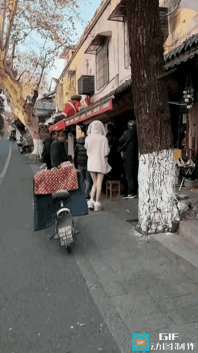 至今为止没有发现，长得漂亮的坏处！