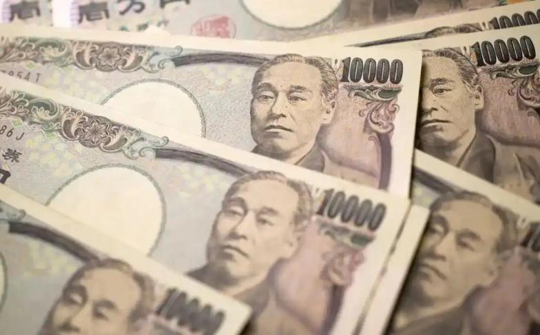 美国亲自下场也没能稳住日元，日本汇率困局反而越陷越深。8月13日下午3点35分，