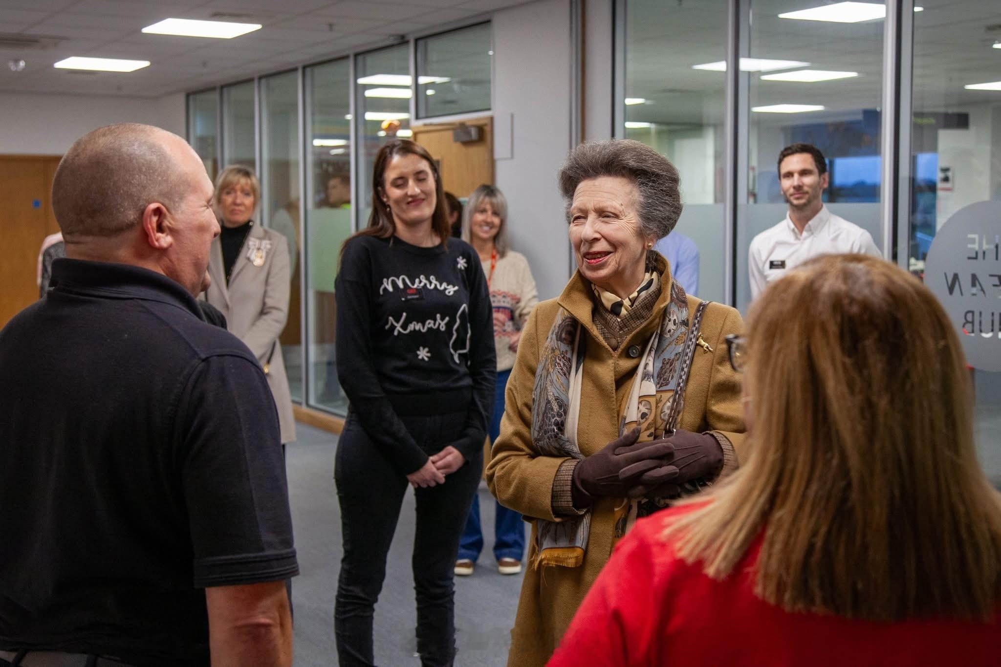 英国王室2025年12月11日，安妮长公主在约克郡