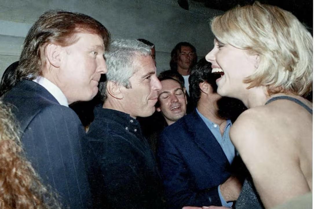 网上好多人，天天拿爱泼斯坦和特朗普的阴谋论说事。今天就说最底层的逻辑，傻子都能