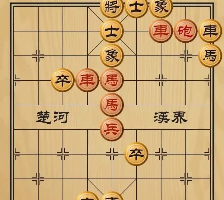 这棋蛮有意趣，看似固若金汤的黑棋城池，竟然被红棋三步棋就冲得门户大开，不得不开门