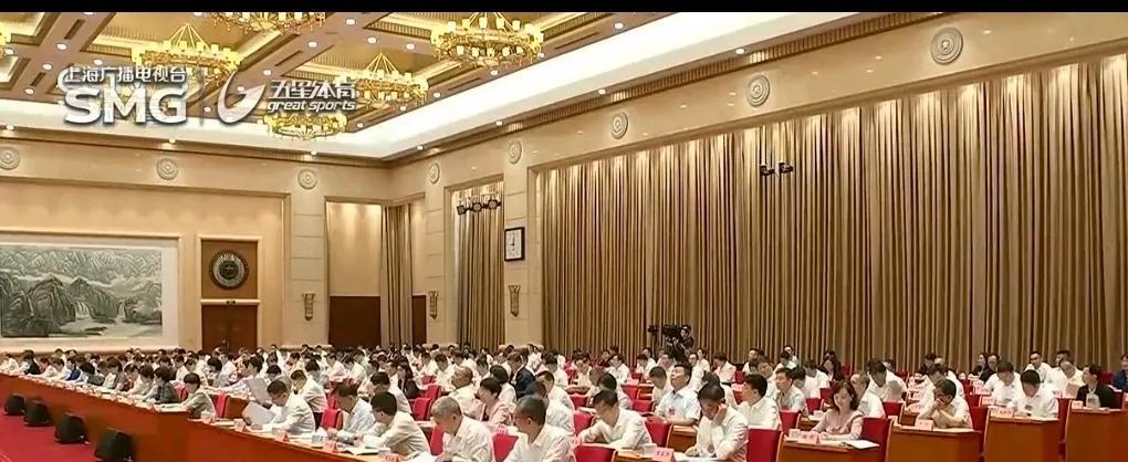 7月31日，全国足球工作会议召开会议传达了最高批示指示精神。会议指出，要发挥