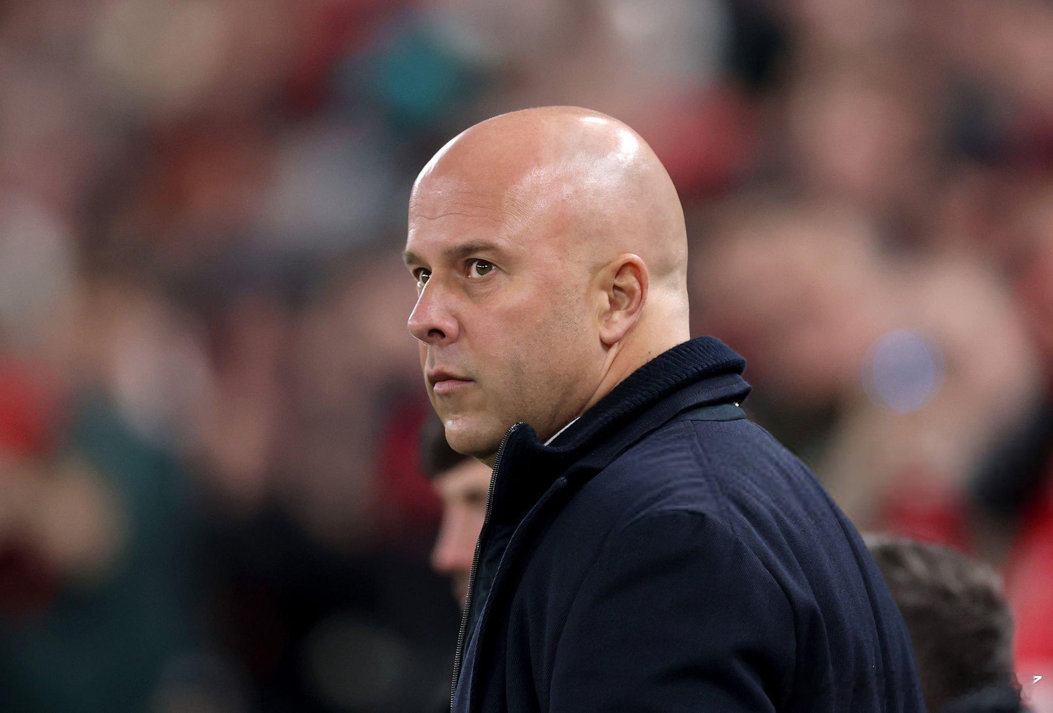 泰晤士报记者乔伊斯透露芬威体育集团希望给予斯洛特机会，以度过在去年夺冠的成功赛季