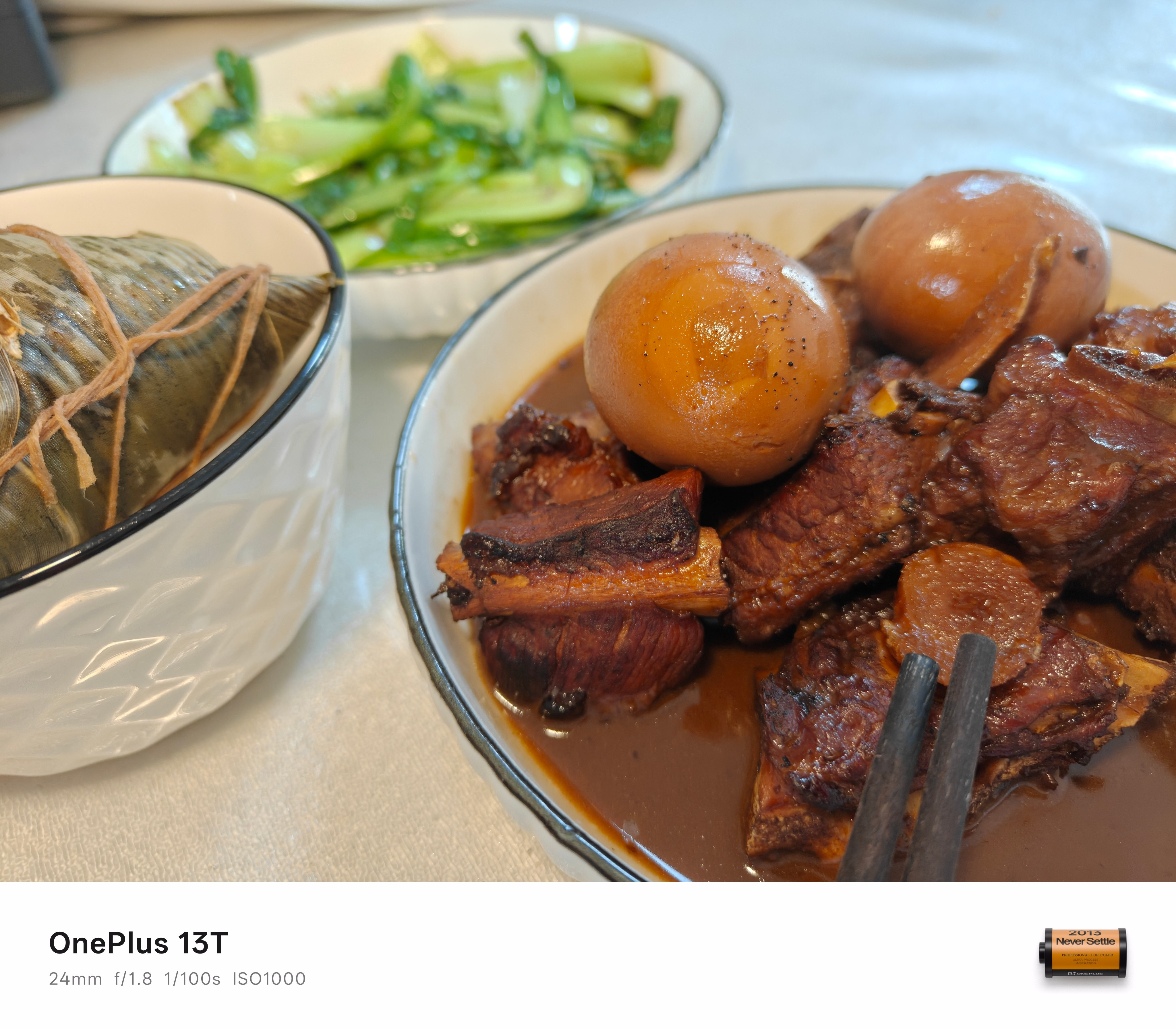 我最近没怎么吃饭，瘦了四斤给自己做一顿排骨补一补～很nice[大笑]大家很久没看