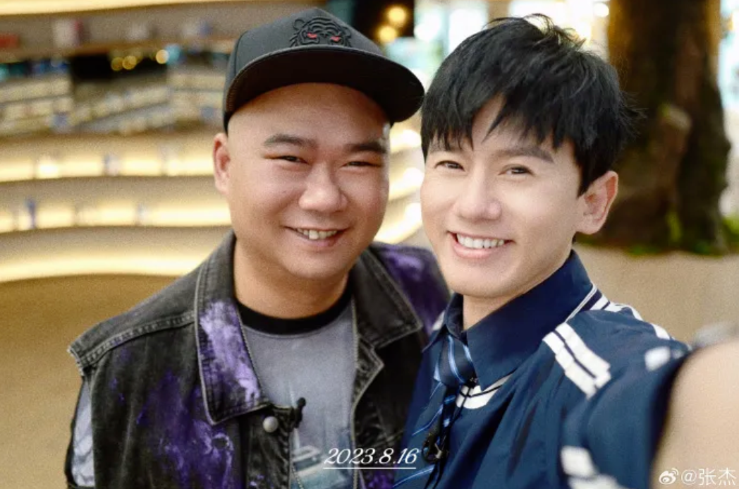 歌手苟伟因鼻息肉窒息离世