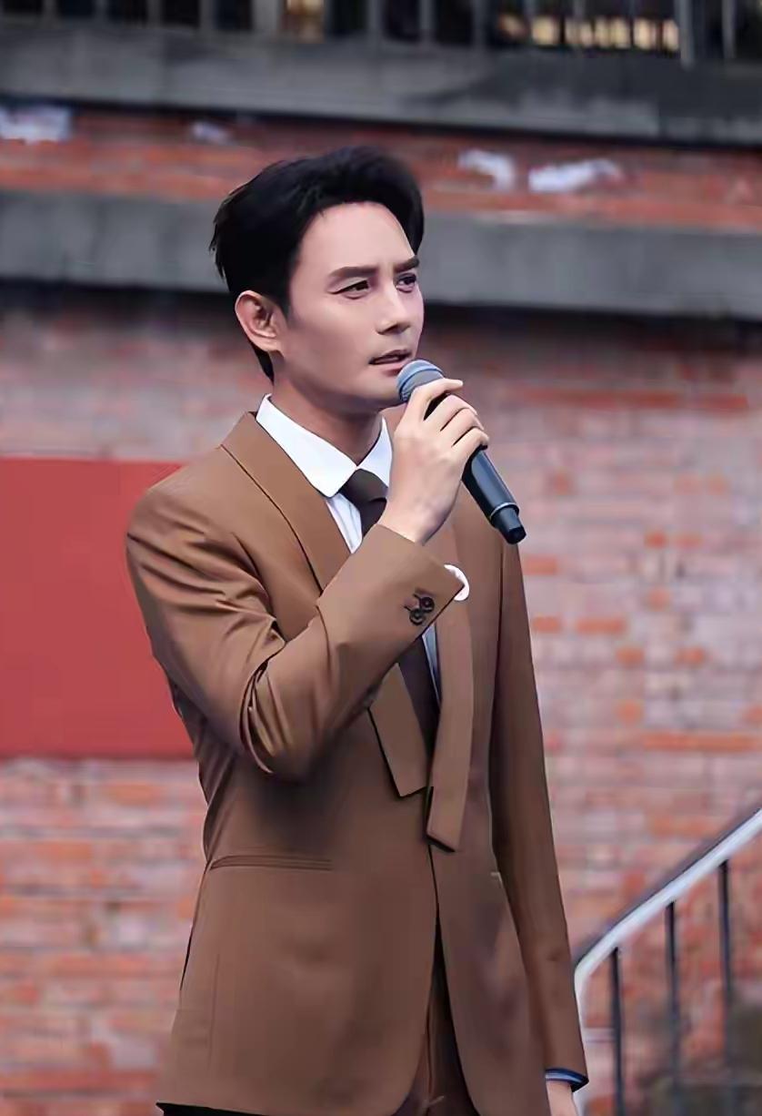 时代风尚——2026文艺志愿者在行动特别节目落地成都东郊记忆，演员王凯作为202