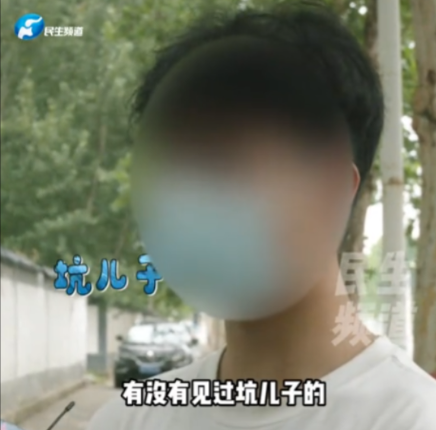 “连自己儿子都坑！”河南，小伙辛苦打工赚钱买了一辆车，怎料，父亲趁他喝醉，打着“