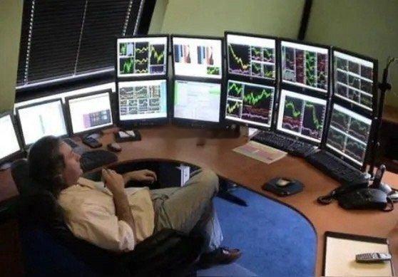 从30万到10亿的炒股奇迹，陈小群用实战证明：死磕龙头股，不碰杂毛票，才能真正赚