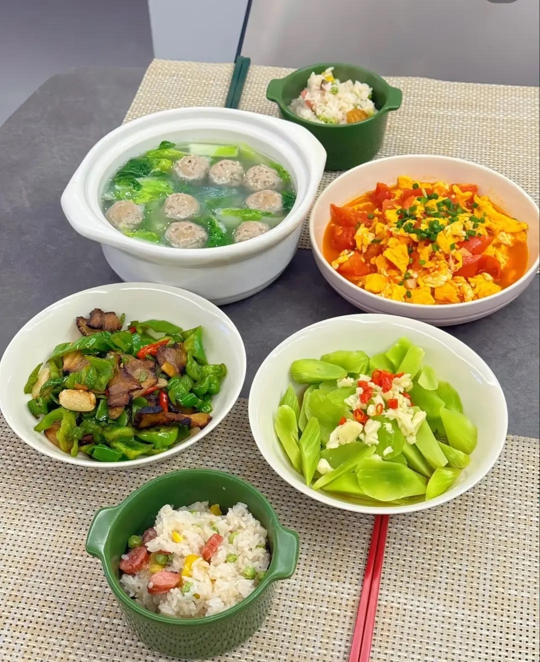 在浙江的农村，这样美食菜系，属于什么级别的家庭