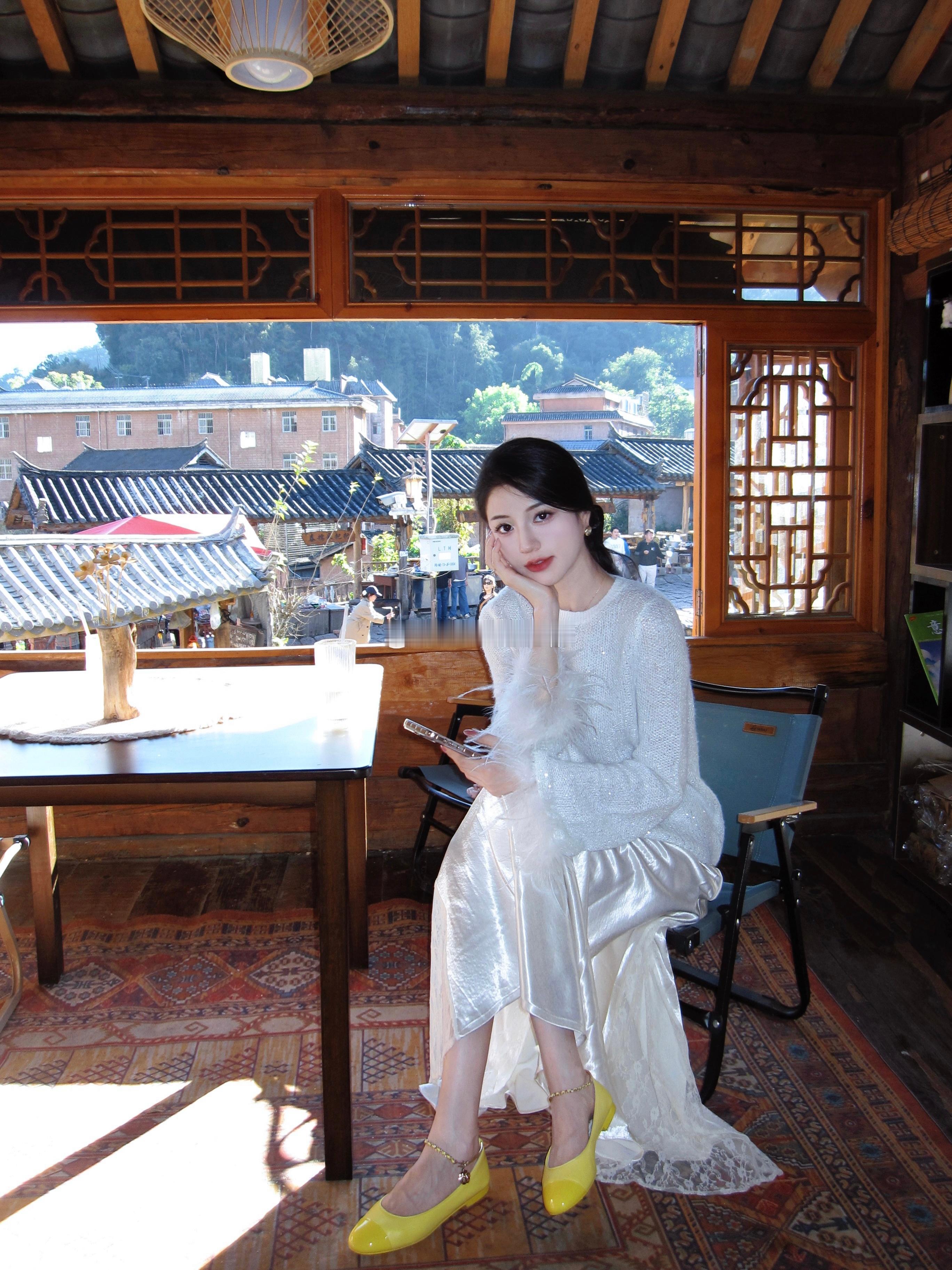 好喜欢普洱！一个咖啡和茶平衡且融洽的城市～干净舒适惬意好吃！下次还来！普洱