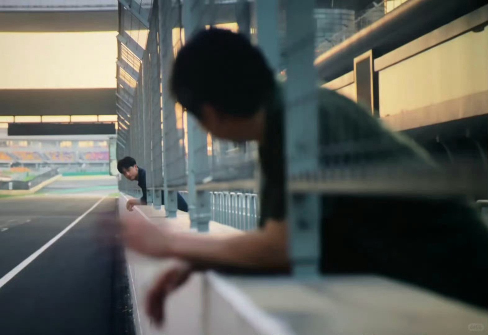 飞驰人生3细节三部一路看下来才懂飞驰人生3的细节有多戳人，叶经理始终站在张驰这