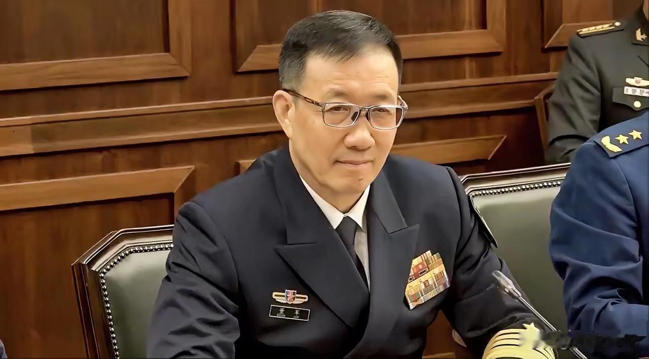 中国和俄罗斯谈妥了4月24日，俄罗斯邀请中国出访，双方就多个领域的话题进行了