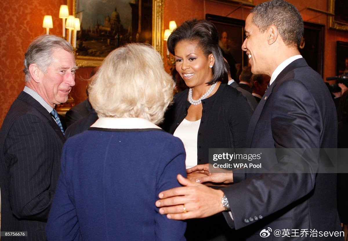 卡米拉王后【回顾】2009年，时任威尔士亲王主持了一场关于全球气候与环境挑战的