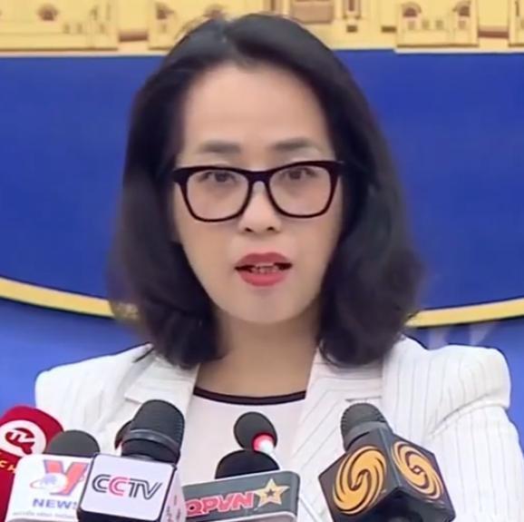 “白龙尾岛直接收回来行不行？”不行！真按规矩办，得凭手里的黑纸白字说话！