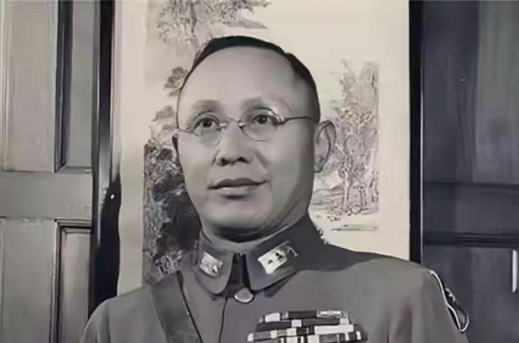 历史上最悲剧的人物是哪一位？李文。选择比努力更重要，国军将领李文，先投诚后逃