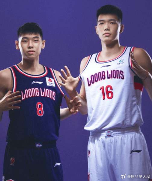 广东宏远队引援结束，最强5上5下两套阵容到位！首发阵容:5号位:焦泊乔---护筐