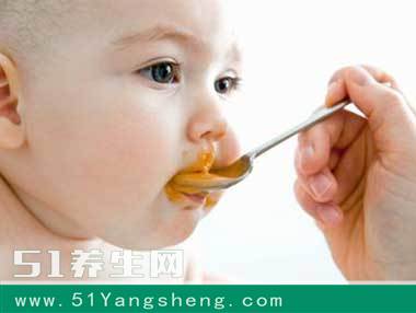这三种喂养方式, 很伤宝宝脾胃! 千万不要再这样做了