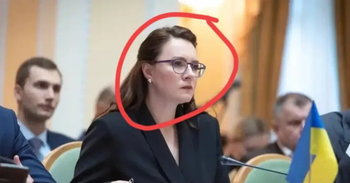 乌克兰想变天了要和谈不打了啥？乌克兰要变天了？不是吧！
