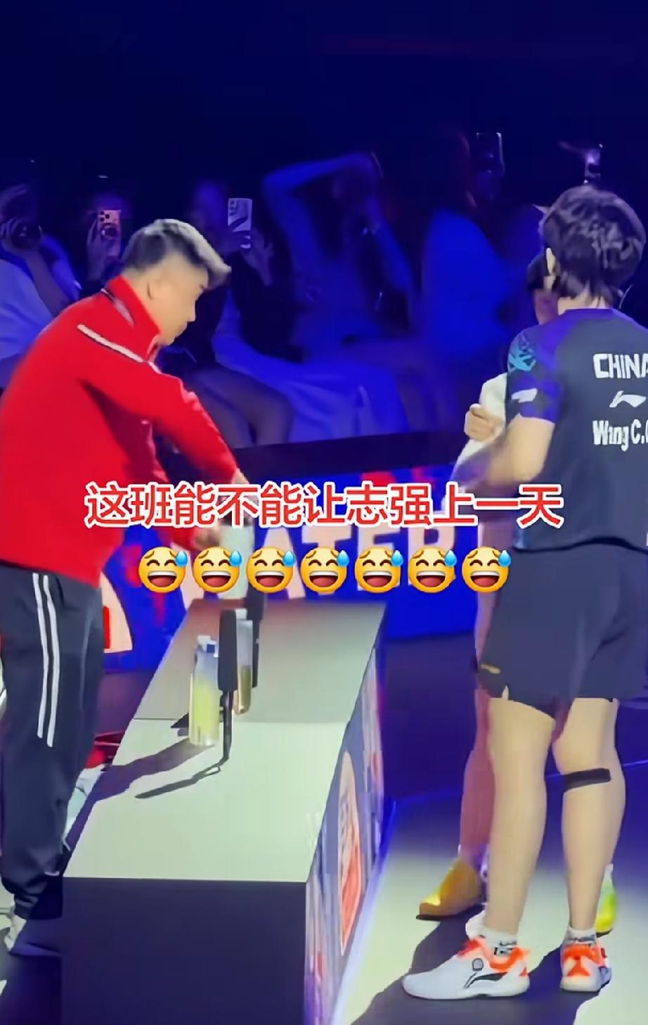 羡慕！全网申请，这个班能不能让志强顶替一天。想想志强也曾是个满头黑发的帅小伙，