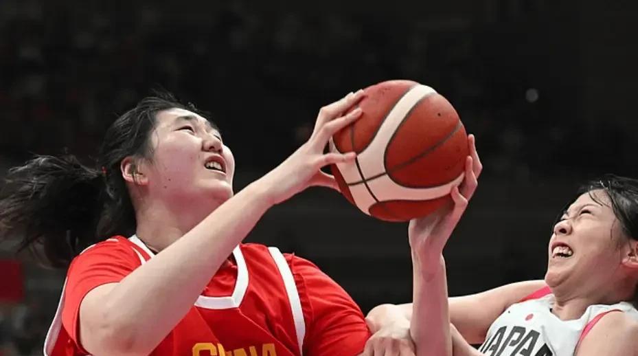 日本女篮主帅说大话！“我找到了对付张子宇的办法”，结果第二场热身赛，张子宇5分钟
