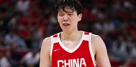 郭士强如何用好杨瀚森应该是接下来中国男篮最大的课题了。中国男篮和荷兰男篮的热身赛