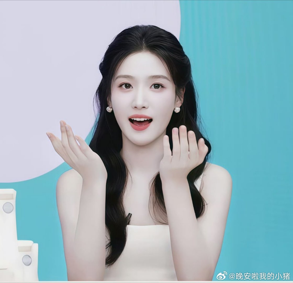 赵露思卢昱晓直播活动状态