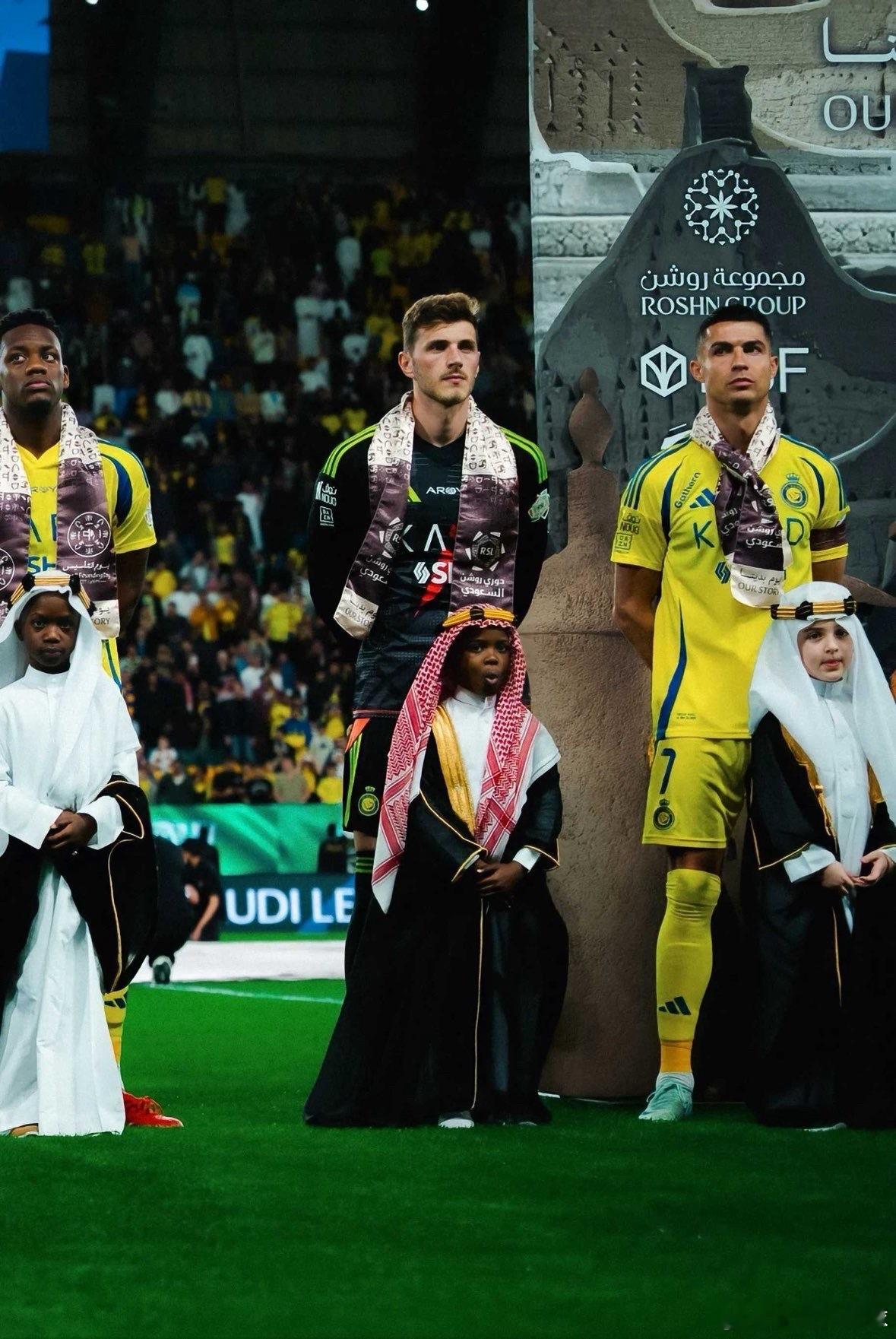 领头羊利雅得胜利坐镇主场迎战达曼协作北京时间4月16日凌晨2点，沙特联赛第29轮