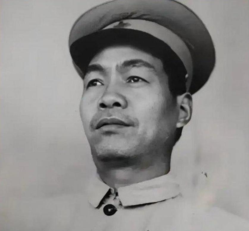 1955年授衔，一位卧床15年的将军位列第二，中央特批：就算他死了，也要给他授衔