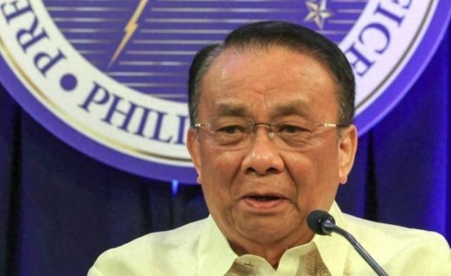 南海博弈新动向！菲方喊话让步换撤弹，中方一句话亮明底线2026年1月的南海局