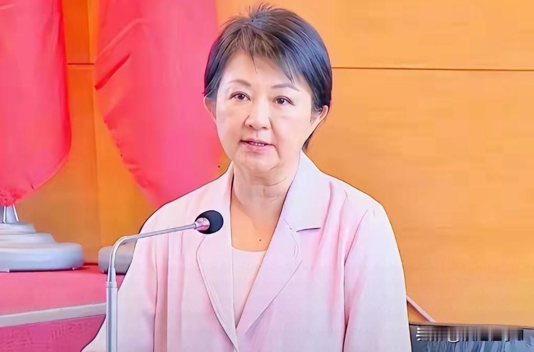 立场彻底跑偏卢秀燕公然释放分裂言论台中地方负责人卢秀燕不再维持表面态度，