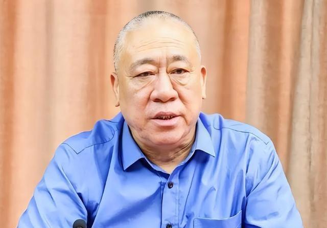 崔培军这回“失望”得挺高级！他豪掷520万给五千多名员工发路费、无限期带薪收麦假