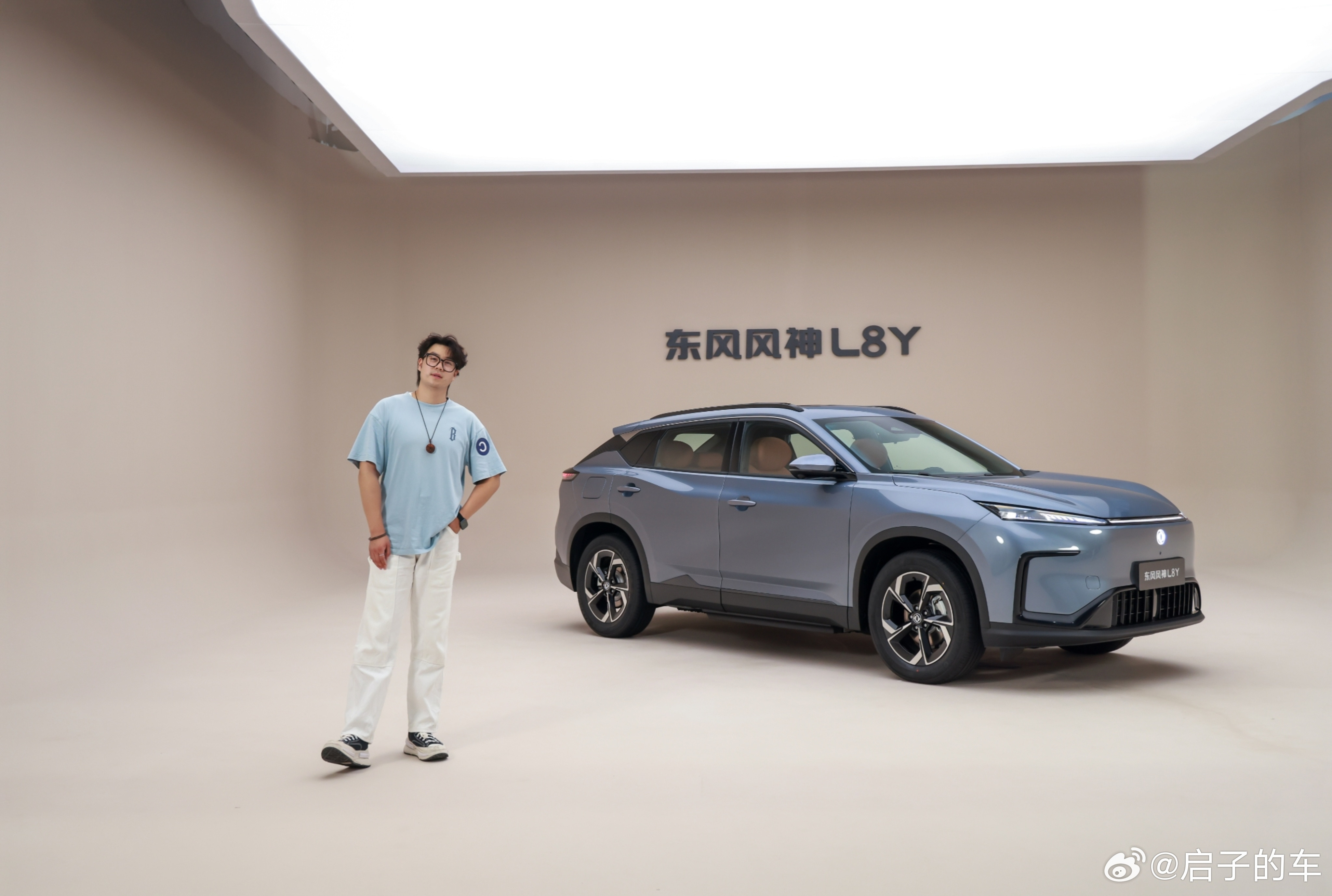 的确东风风神L8Y真的很帅大片来喽启子的车东风风神l8y东风风神北京