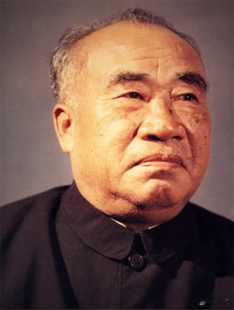 有人在质疑？朱德战功并不多，为何能当全军总司令？如果你能专心的看完此文，你就不会