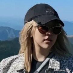 口子姐曾自曝患梅毒手臂溃烂29岁猝死撕开流量时代的生存真相百万粉丝网红口