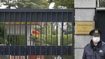 中国驻日本大使馆代表中国政府，以史无前例的言辞，严厉警告日本，若在中国人民抗日战