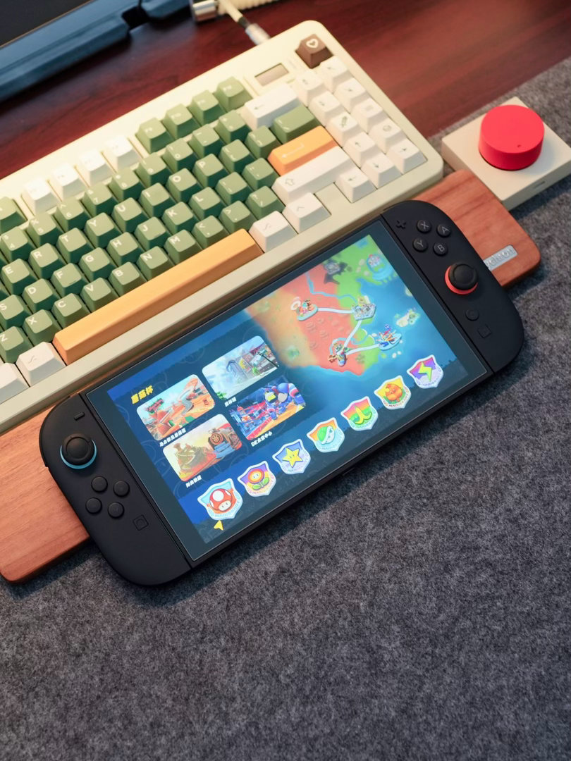 【在成都二手也能办大事】🎮🏆最近看TPL四川高校电竞联赛决赛，突然发现现在年